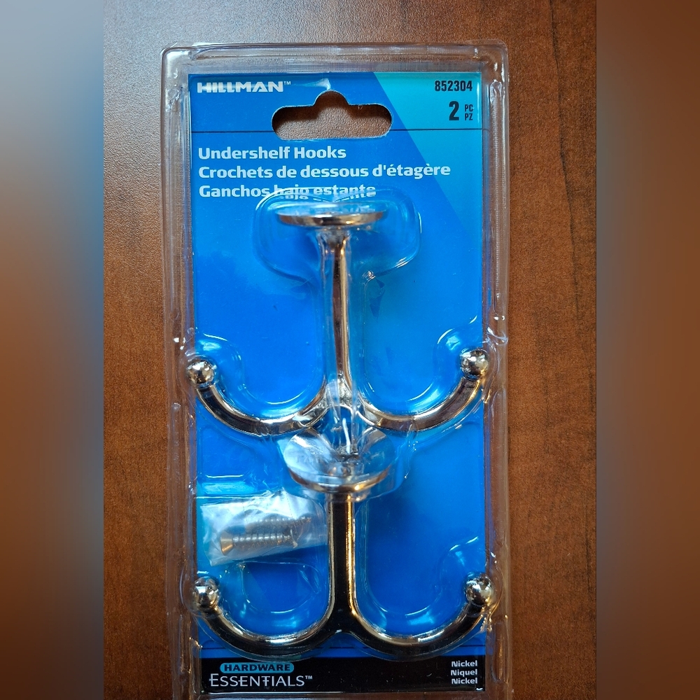 Hillman Bundle Of Hooks & Wall Hanging Items